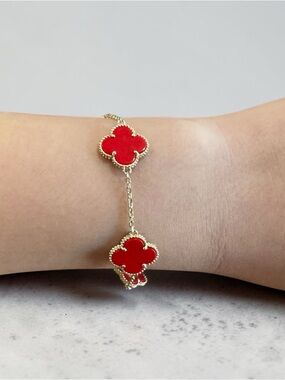 10KGold Chain Bracelet with Red Clover 7”